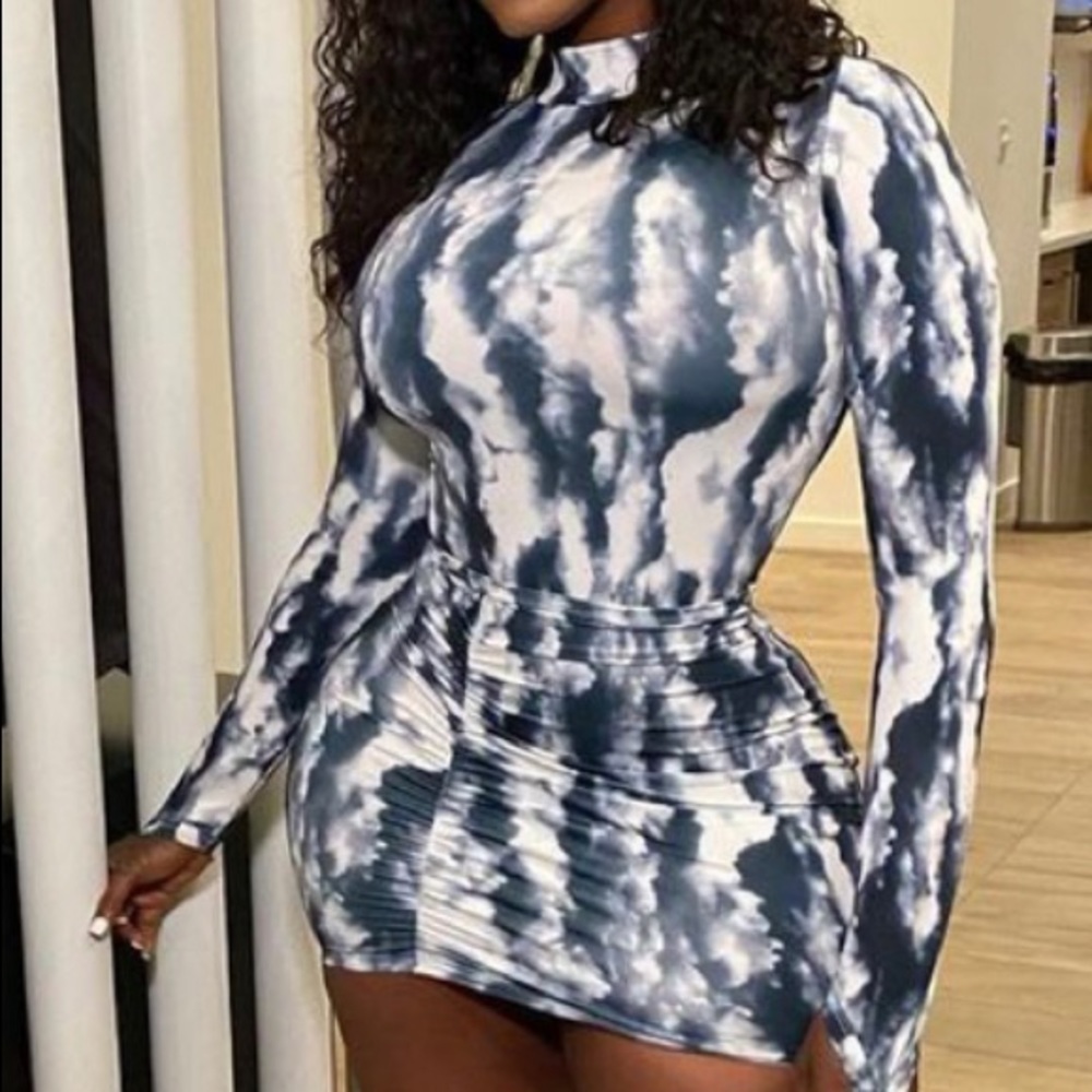 Smokey mirror set
